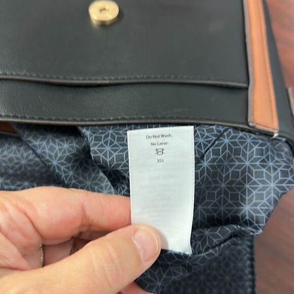 Time and Tru Black Brown Faux Leather Buckle Flap Closure Crossbody Saddle Bag - Picture 14 of 14